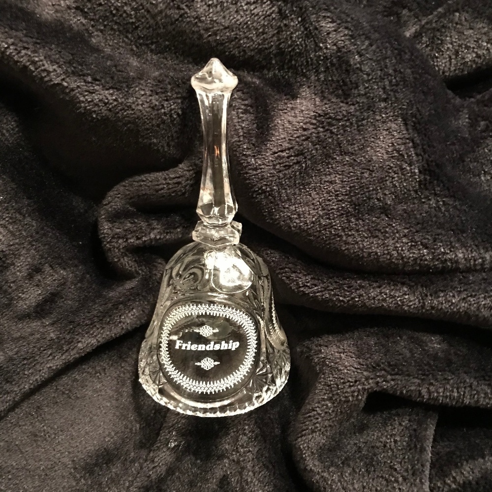 Avon “Friendship” Bell